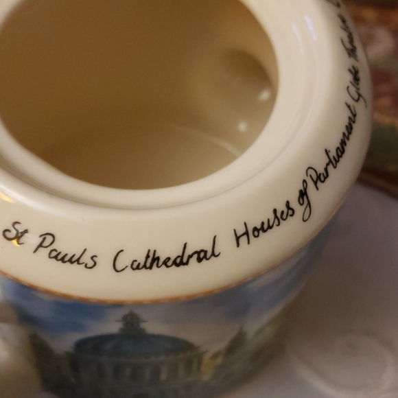 Arthur Wood Teapot and cover 1884 - Picture 5 of 8